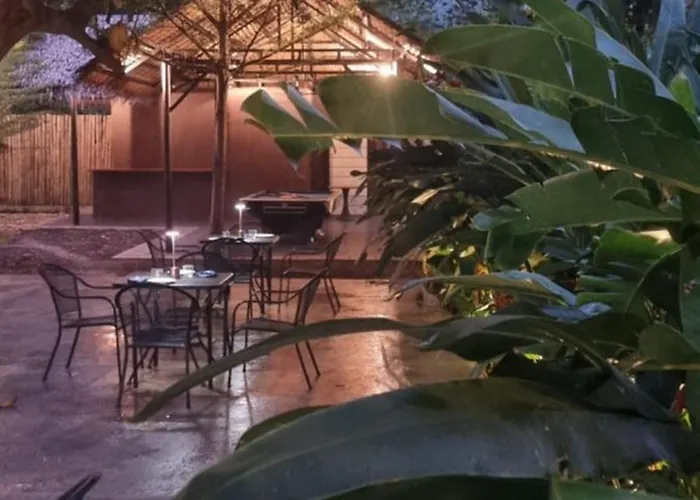 Kugita Bed And Dine Hostal