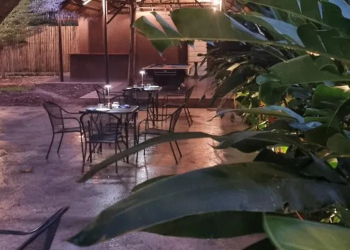 Kugita Bed And Dine Moalboal